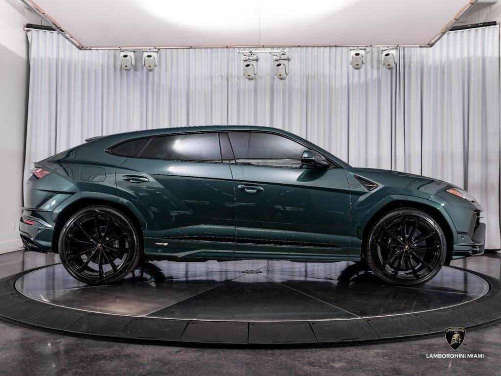 2024 Lamborghini Urus S