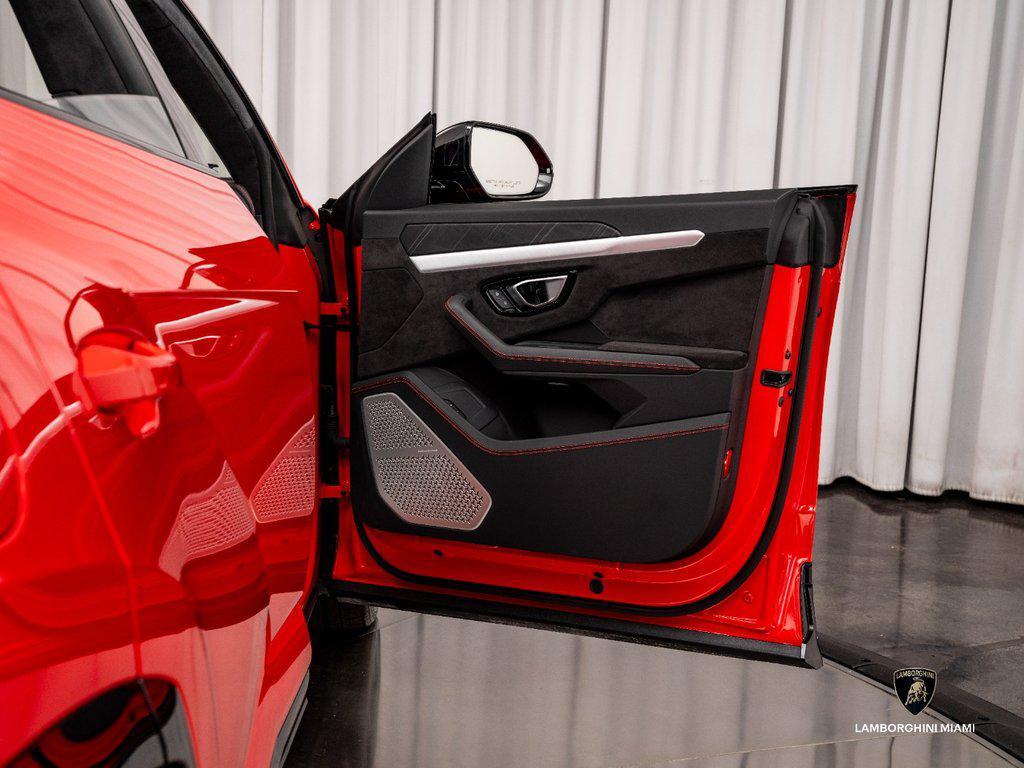 2024 Lamborghini Urus S North Miami Beach FL