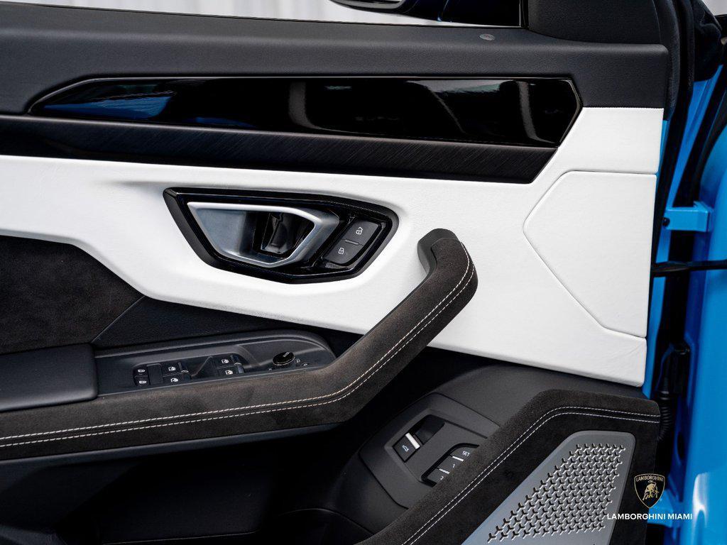 2024 Lamborghini Urus S North Miami Beach FL