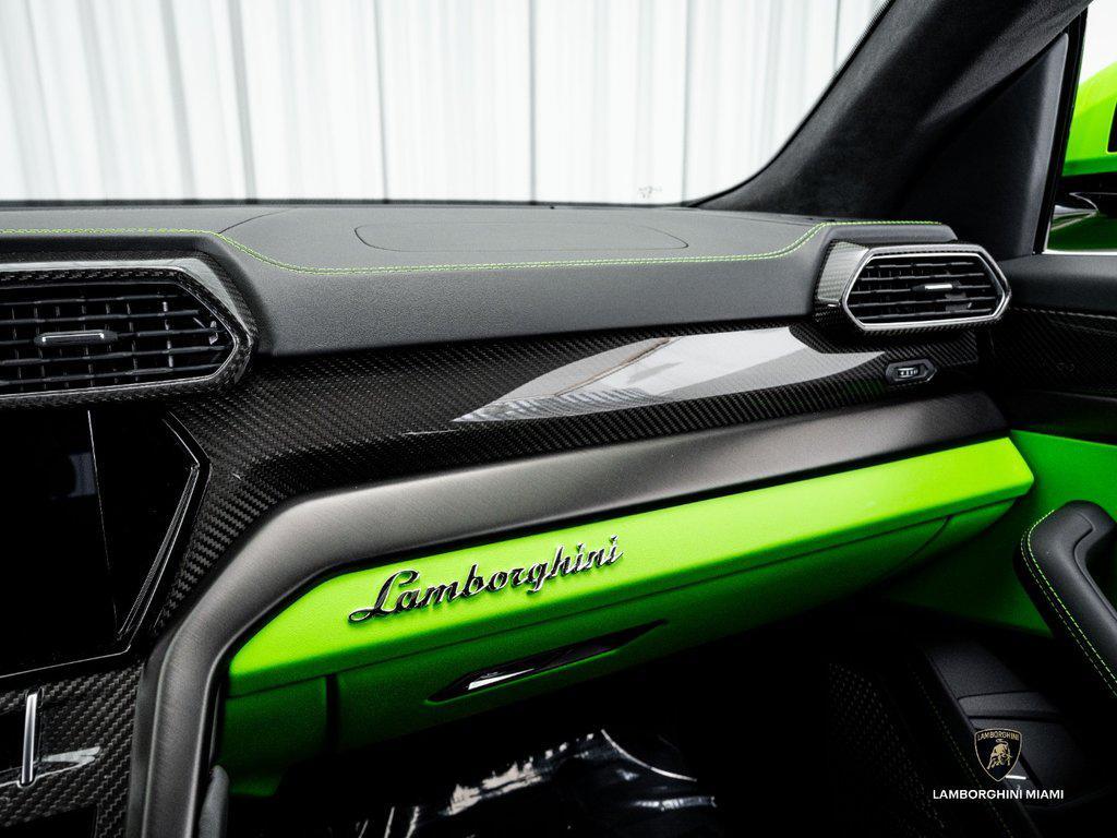 2024 Lamborghini Urus S North Miami Beach FL