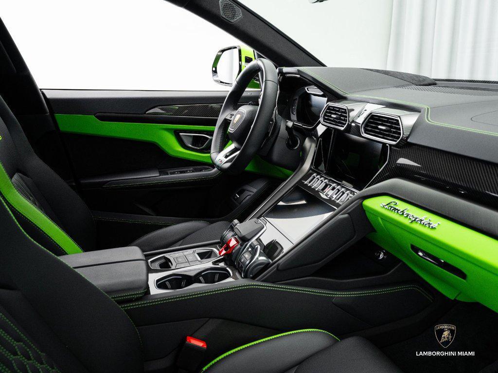 2024 Lamborghini Urus S North Miami Beach FL