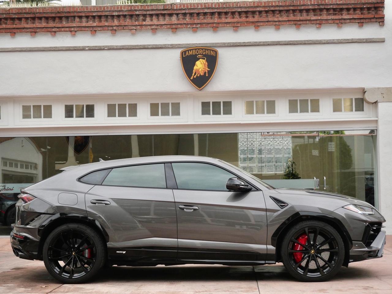 2024 Lamborghini Urus S S Lawrence KS