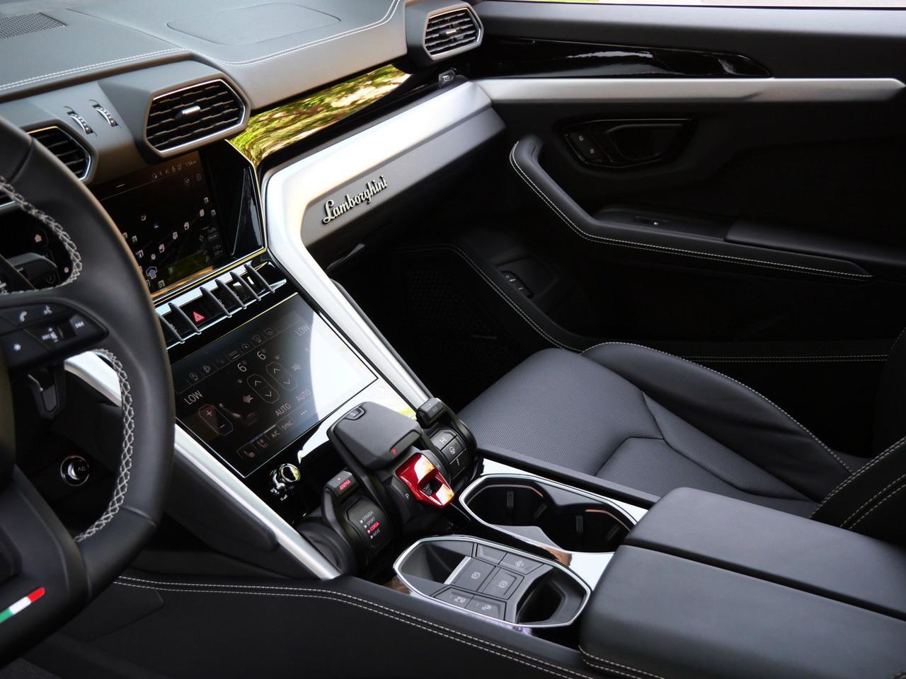 2024 Lamborghini Urus S S Lawrence KS