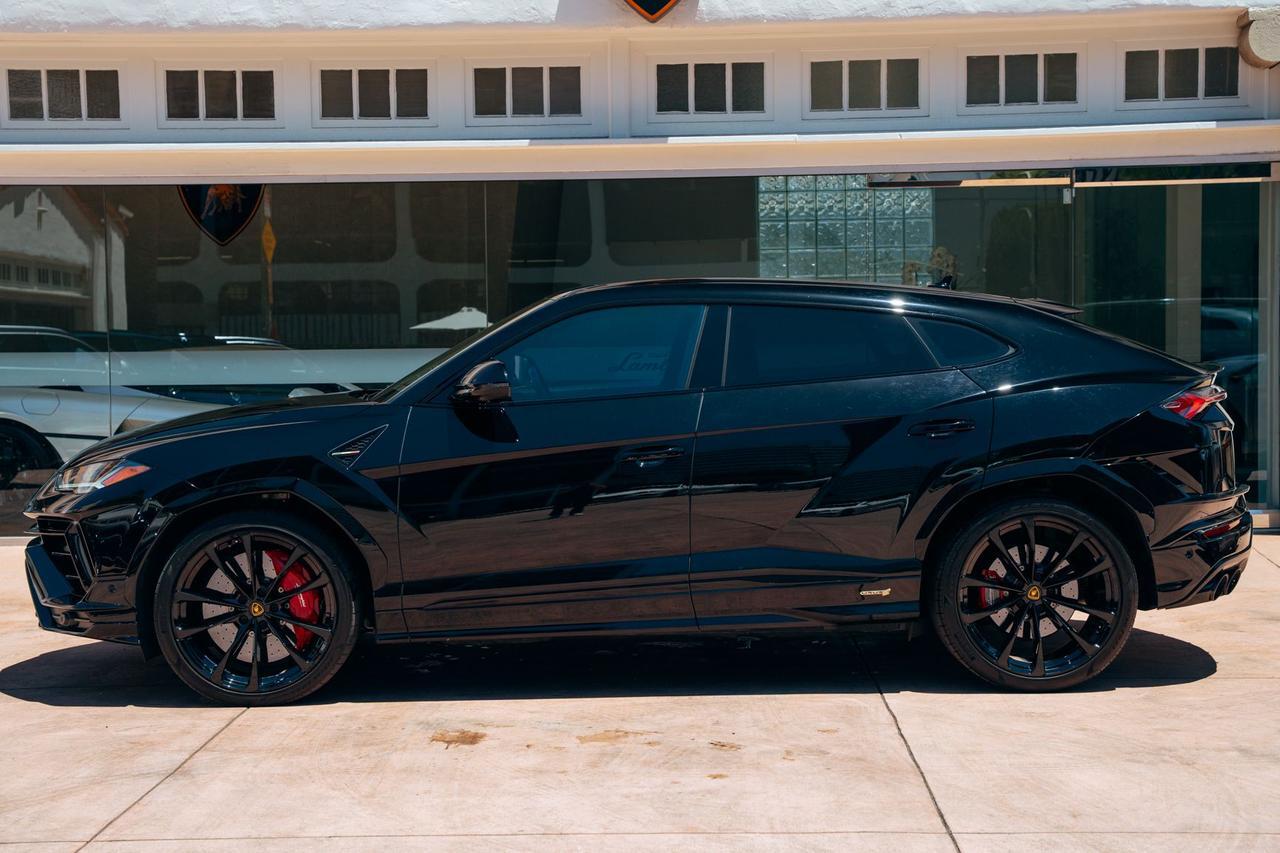 2024 Lamborghini Urus S S Lawrence KS