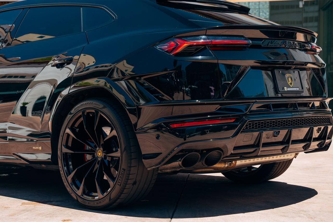 2024 Lamborghini Urus S S Lawrence KS