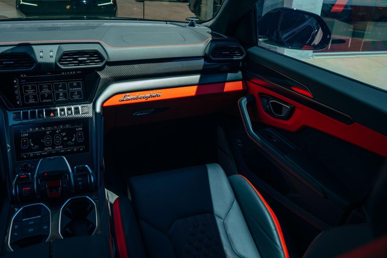 2024 Lamborghini Urus S S Lawrence KS