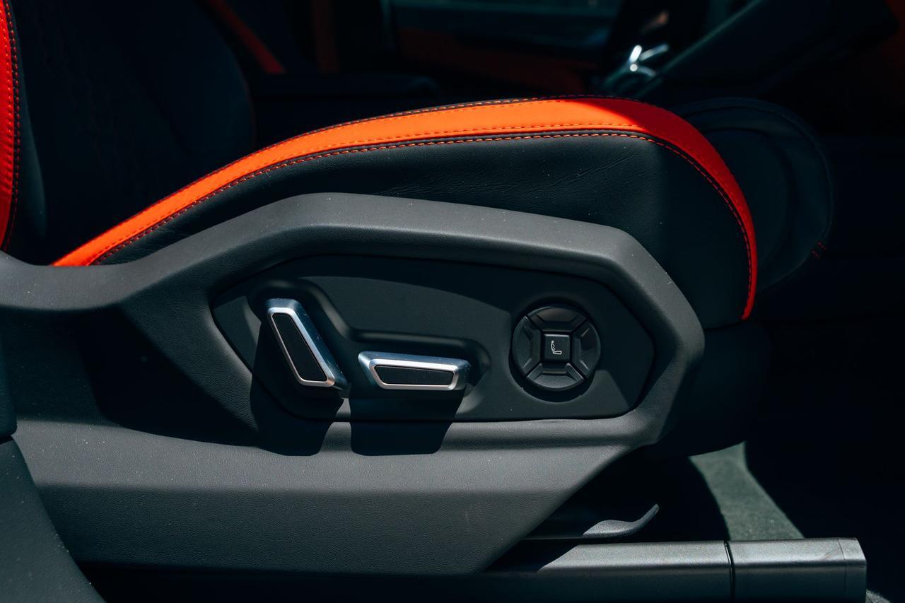2024 Lamborghini Urus S S Lawrence KS