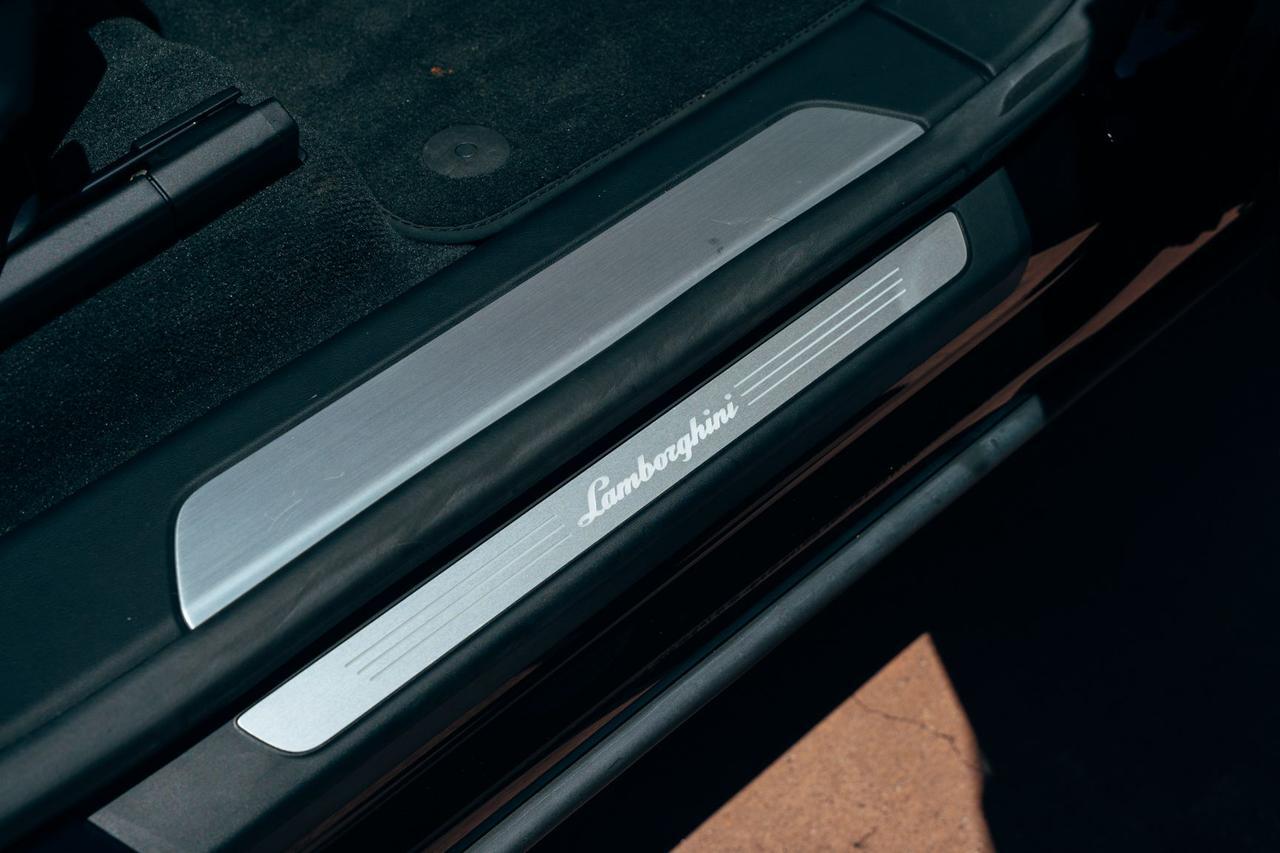 2024 Lamborghini Urus S S Lawrence KS