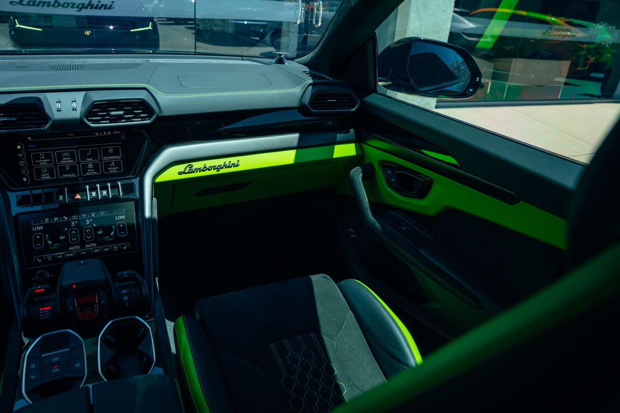 2024 Lamborghini Urus S S Lawrence KS