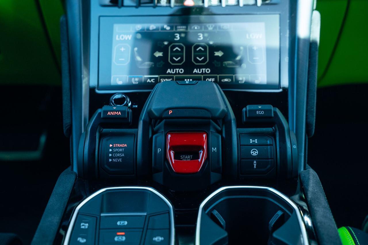 2024 Lamborghini Urus S S Lawrence KS