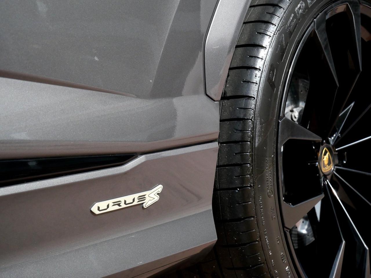 2024 Lamborghini Urus S S Lawrence KS