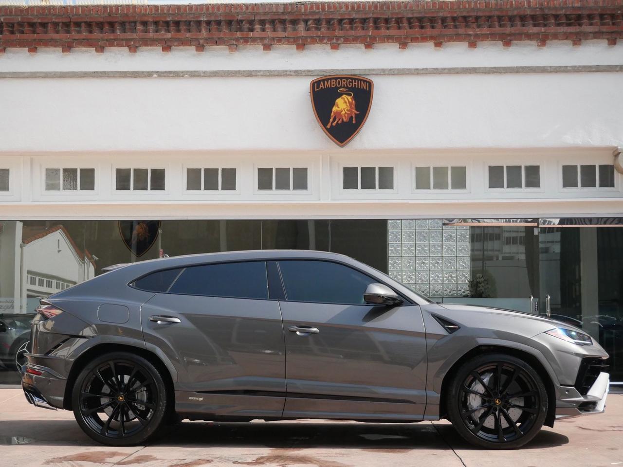 2024 Lamborghini Urus S S Lawrence KS