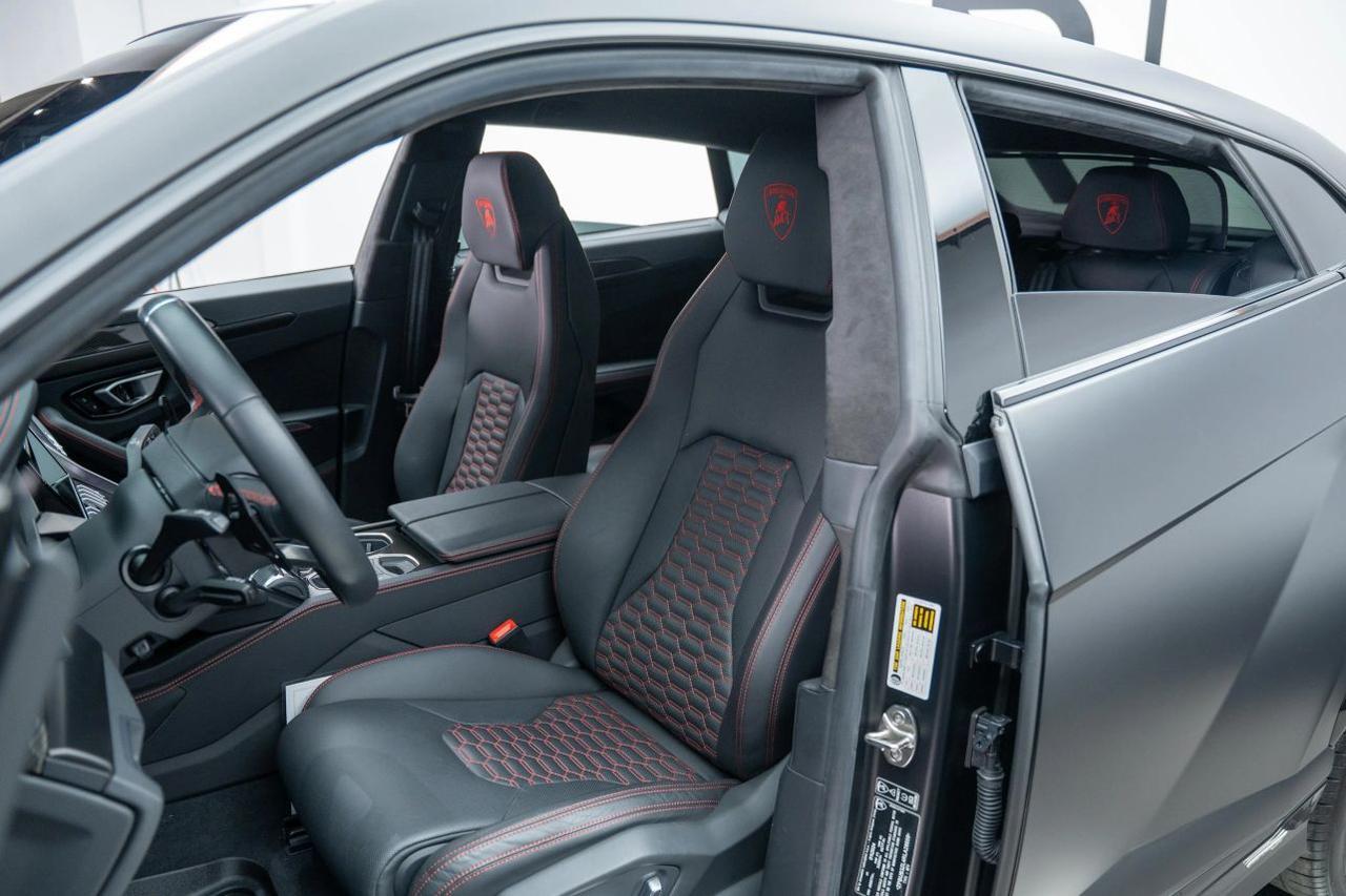 2024 Lamborghini Urus