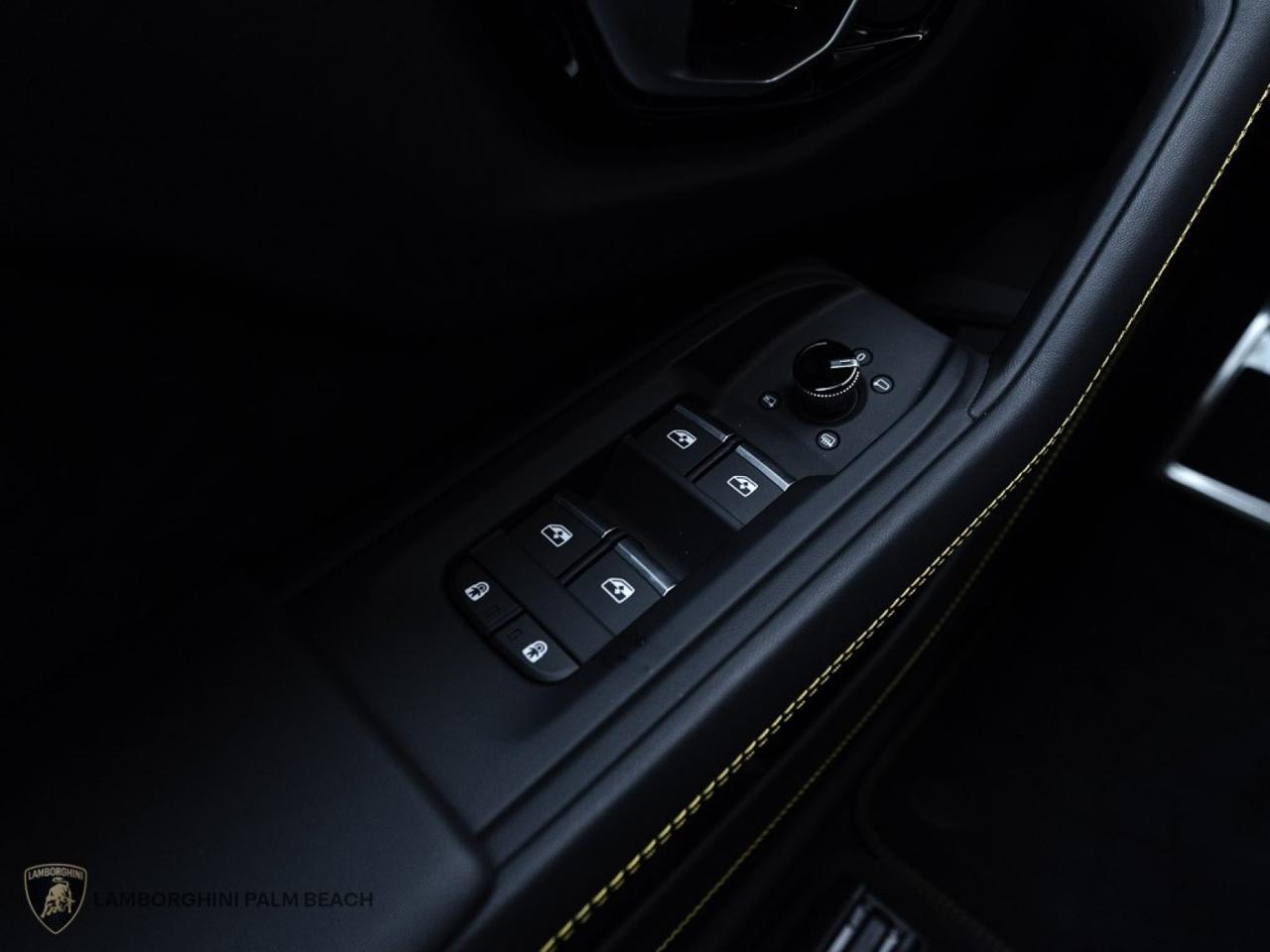 2024 Lamborghini Urus S West Palm Beach FL