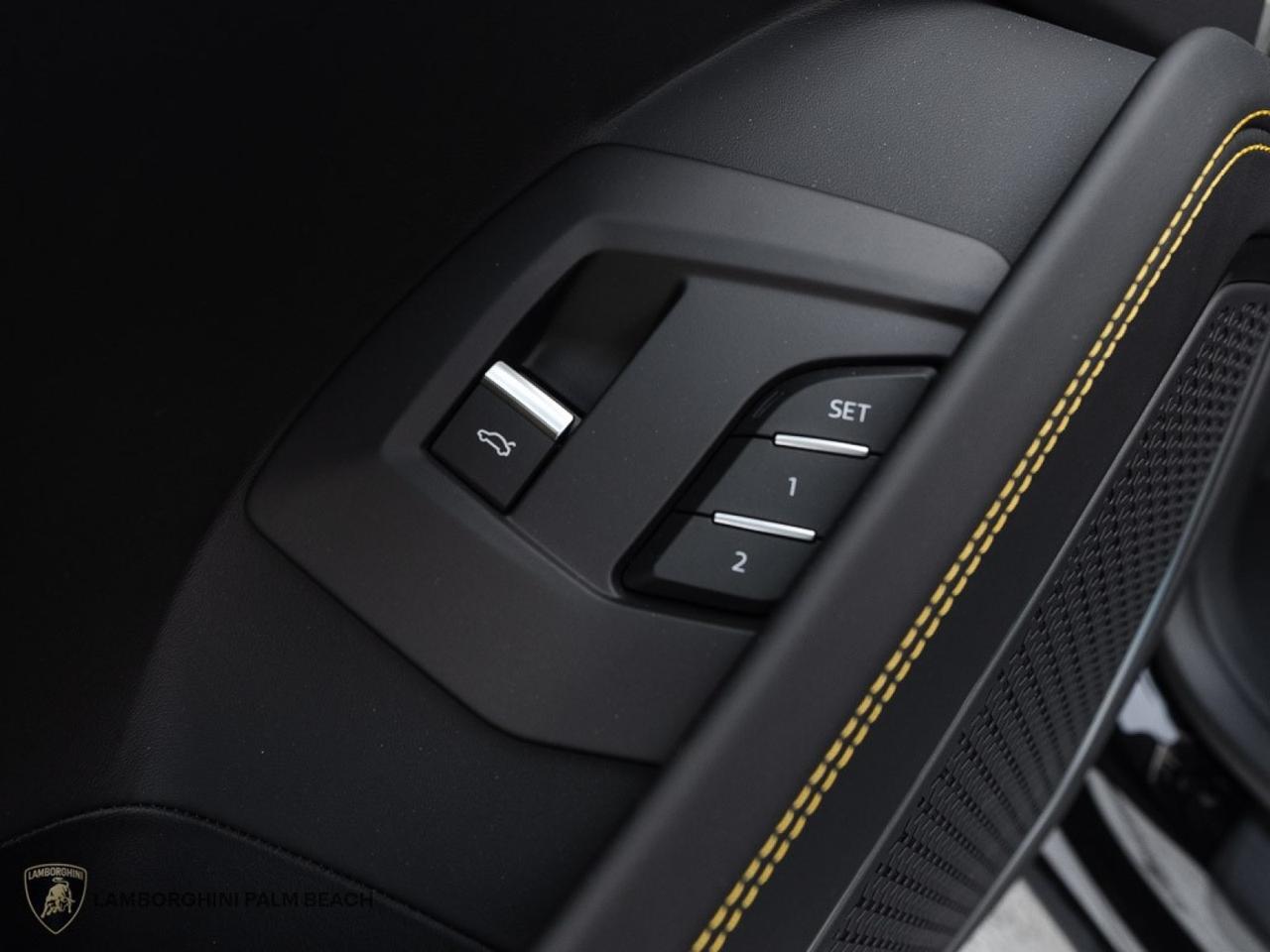 2024 Lamborghini Urus S West Palm Beach FL