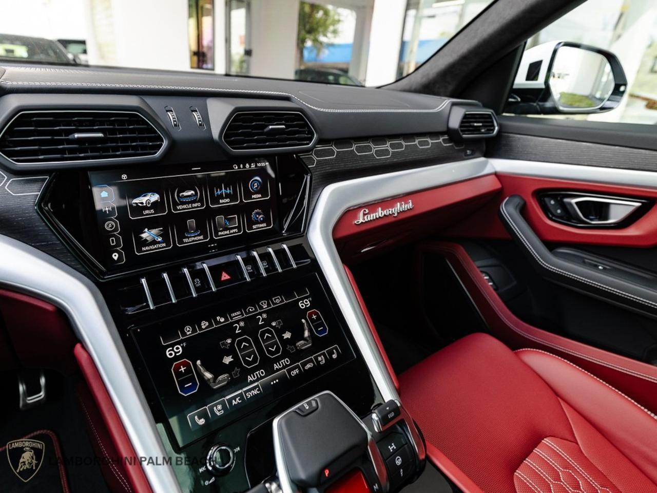 2024 Lamborghini Urus S West Palm Beach FL