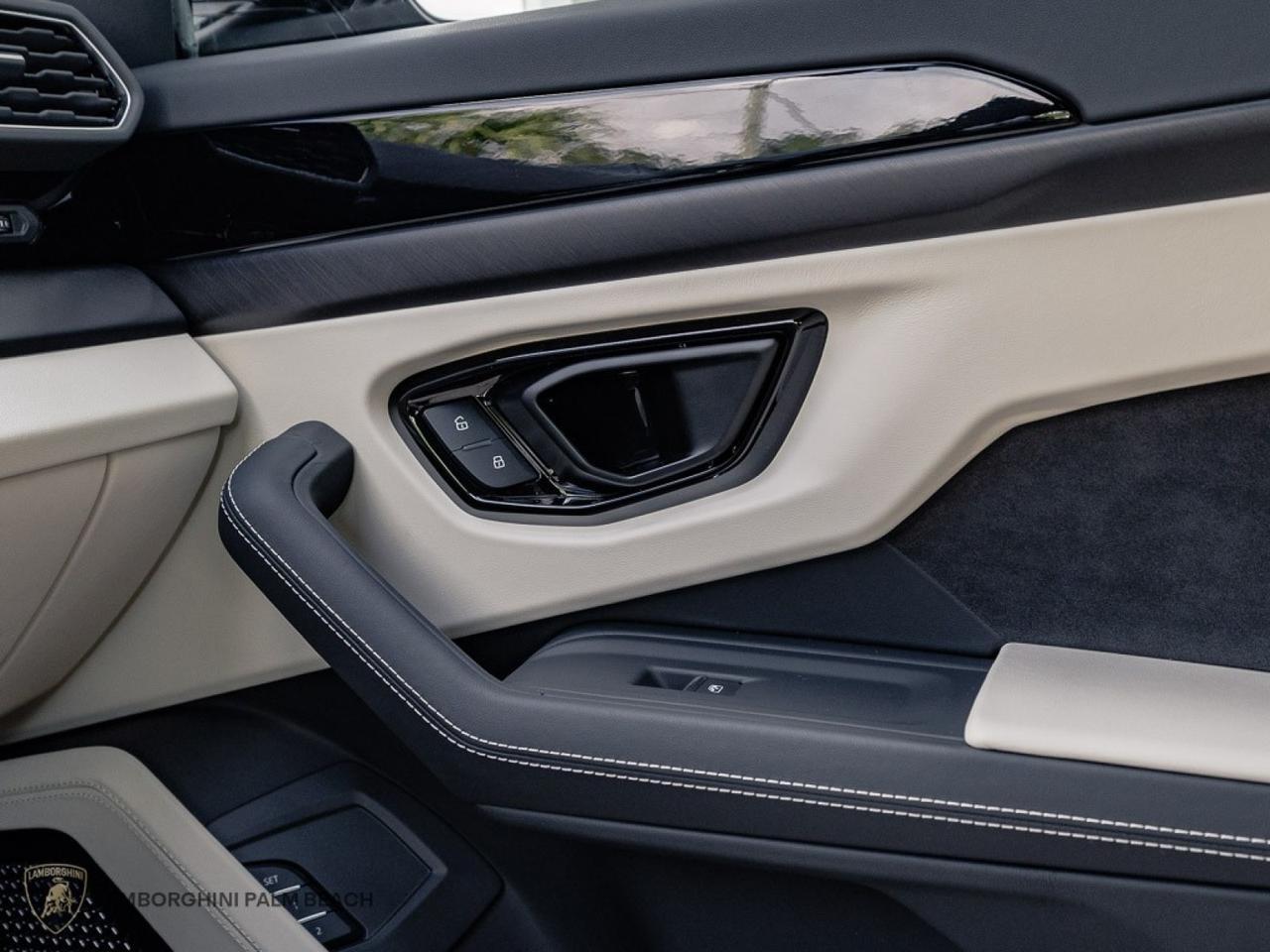 2024 Lamborghini Urus S West Palm Beach FL
