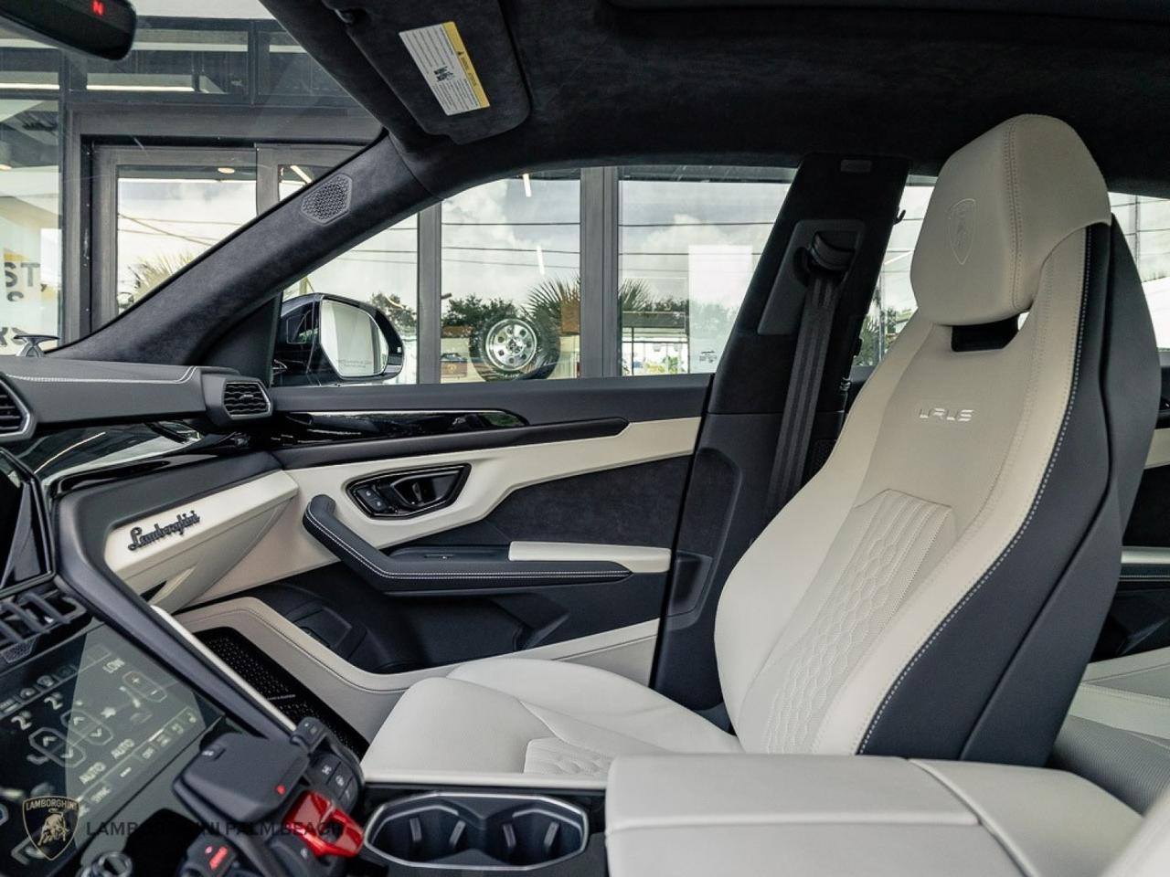 2024 Lamborghini Urus S West Palm Beach FL