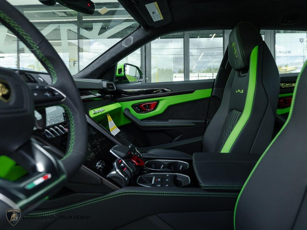2024 Lamborghini Urus S West Palm Beach FL