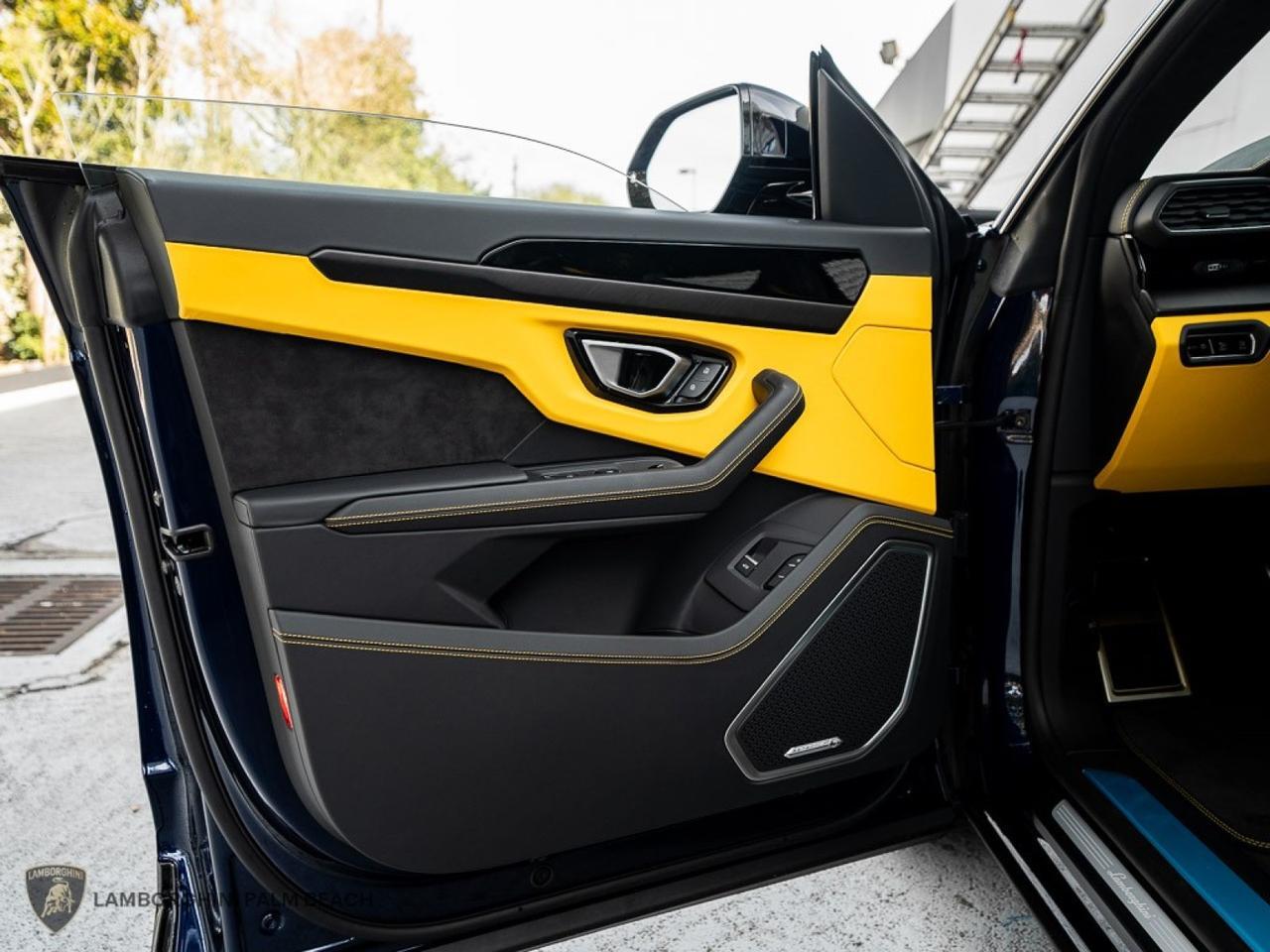 2024 Lamborghini Urus S West Palm Beach FL