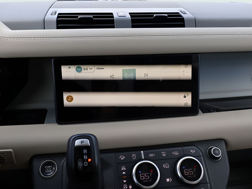 2024 Land Rover Defender 110 San Clemente CA