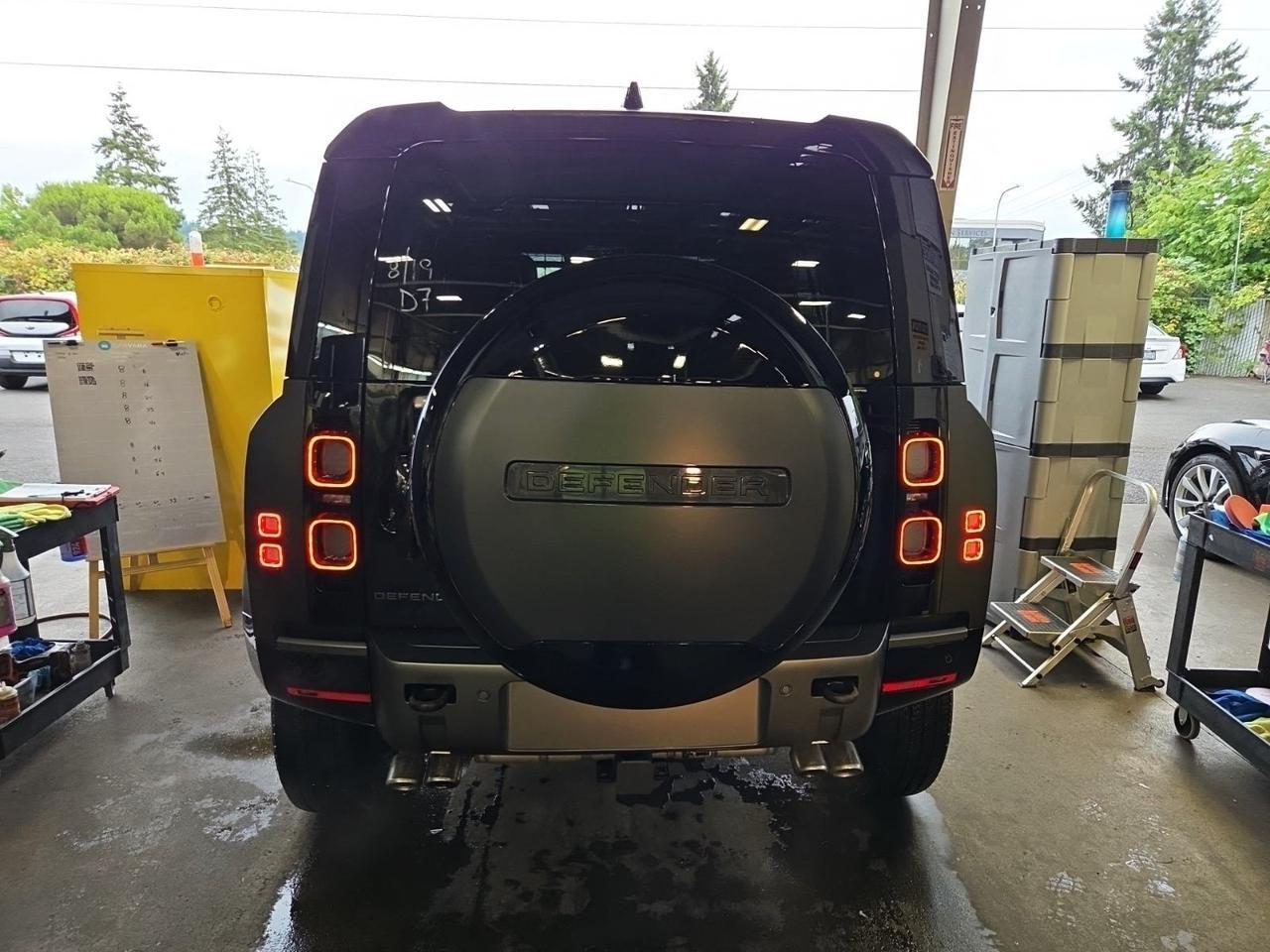2024 Land Rover Defender 110 Carpathian Edition 1 Owner Vented Seats Premium Interior Portland OR