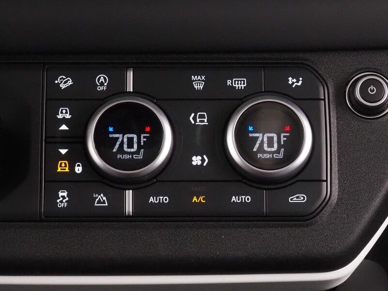 2024 Land Rover Defender 110 P300 S *PANO MOONROOF, NAVIGATION, ADAPTIVE CRUISE, 360 VIEW CAMERAS, SAFETY ALERTS, CLIMATE SEATS, HEATED STEERING, AIR SUSPENSION, 20 INCH WHEELS, MERIDIAN AUDIO, APPLE & ANDROID Round Rock TX