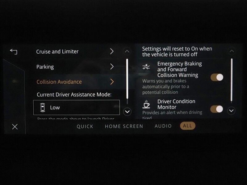 2024 Land Rover Defender 110 P300 S *PANO MOONROOF, NAVIGATION, ADAPTIVE CRUISE, 360 VIEW CAMERAS, SAFETY ALERTS, CLIMATE SEATS, HEATED STEERING, AIR SUSPENSION, 20 INCH WHEELS, MERIDIAN AUDIO, APPLE & ANDROID Round Rock TX