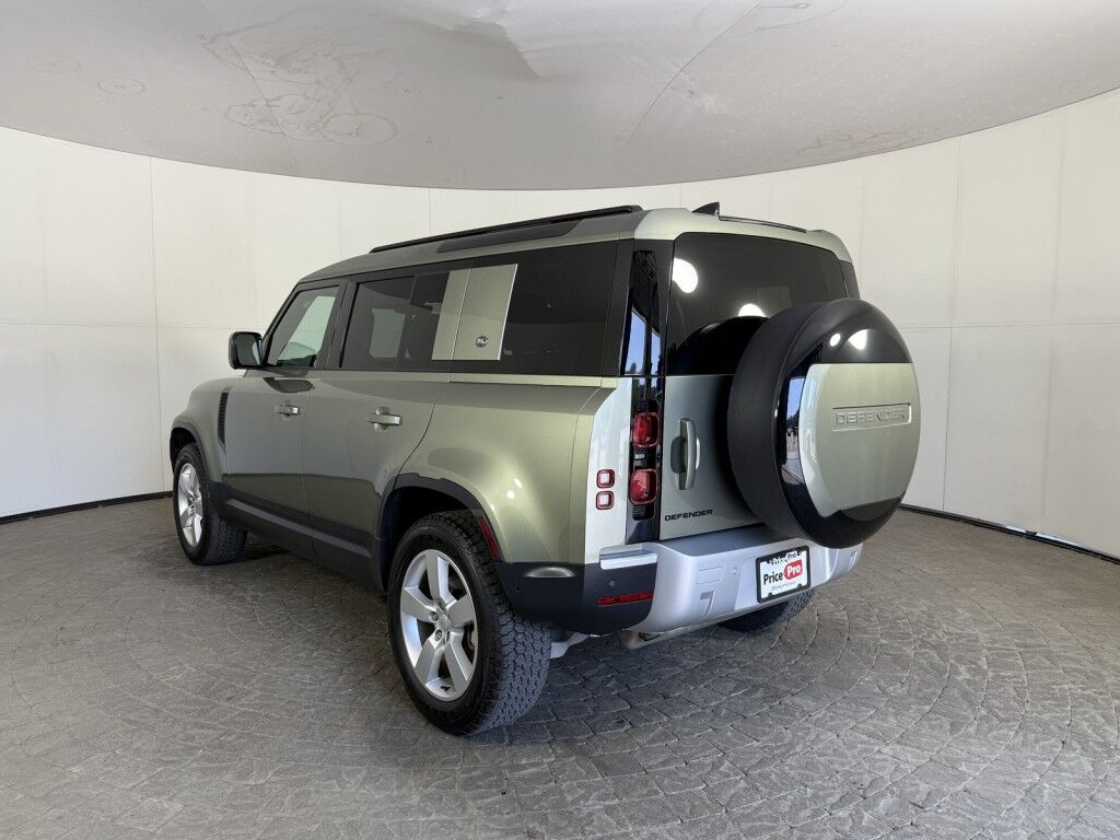 2024 Land Rover Defender 110 P300 S w/Air Suspension/Heads-Up/Family Pack Maumee OH