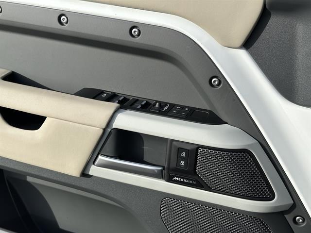 2024 Land Rover Defender 110 P400 S Tucson AZ