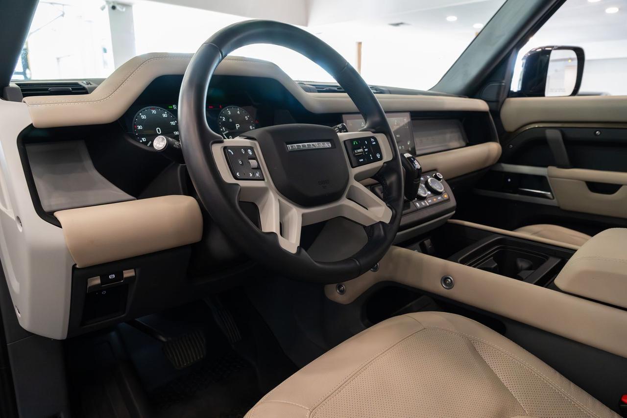 2024 Land Rover Defender 110 S Gladstone OR