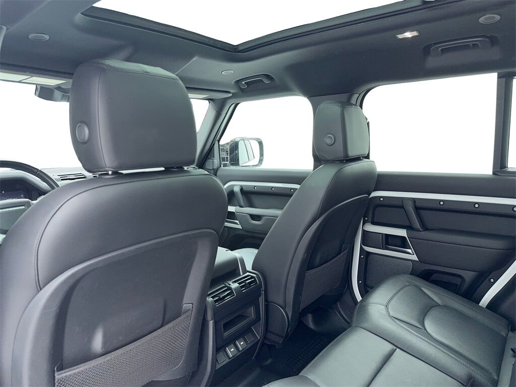2024 Land Rover Defender 110 S NAV,CAM,PANO,HTD STS,BLIND SPOT,20&quot; WLS Plano TX