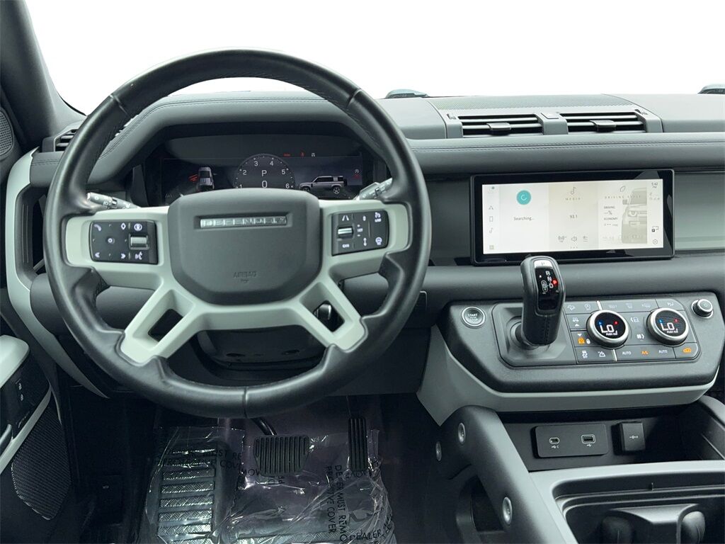 2024 Land Rover Defender 110 S NAV,CAM,PANO,HTD STS,BLIND SPOT,20&quot; WLS Plano TX