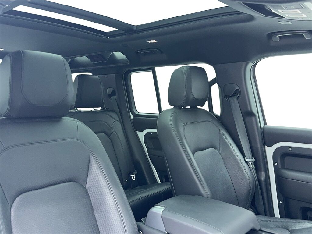 2024 Land Rover Defender 110 S NAV,CAM,PANO,HTD STS,BLIND SPOT,20&quot; WLS Plano TX