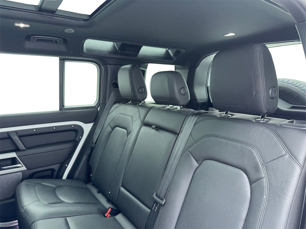 2024 Land Rover Defender 110 S NAV,CAM,PANO,HTD STS,BLIND SPOT,20&quot; WLS Plano TX
