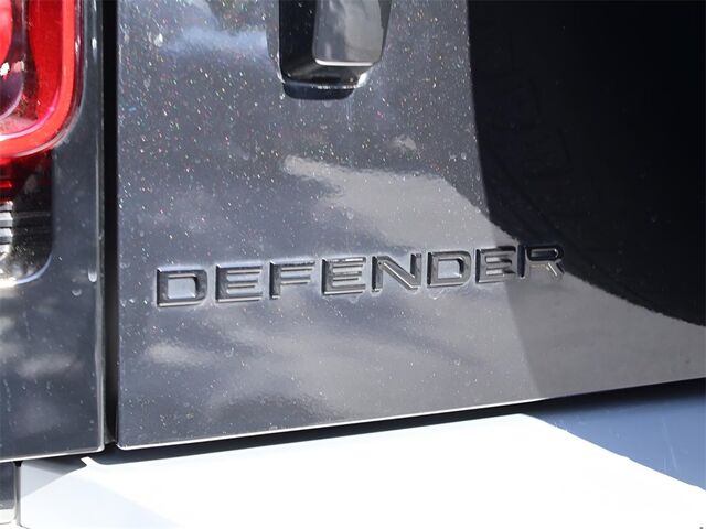 2024 Land Rover Defender 110 S Oshkosh WI