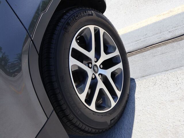 2024 Land Rover Defender 110 S Oshkosh WI