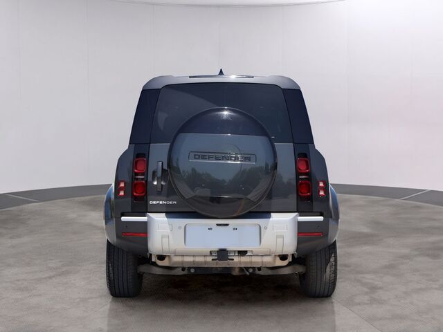 2024 Land Rover Defender 110 S Oshkosh WI