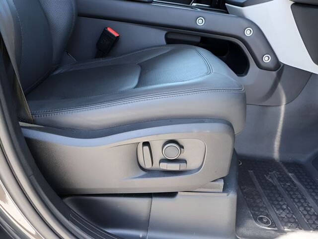 2024 Land Rover Defender 110 S Oshkosh WI