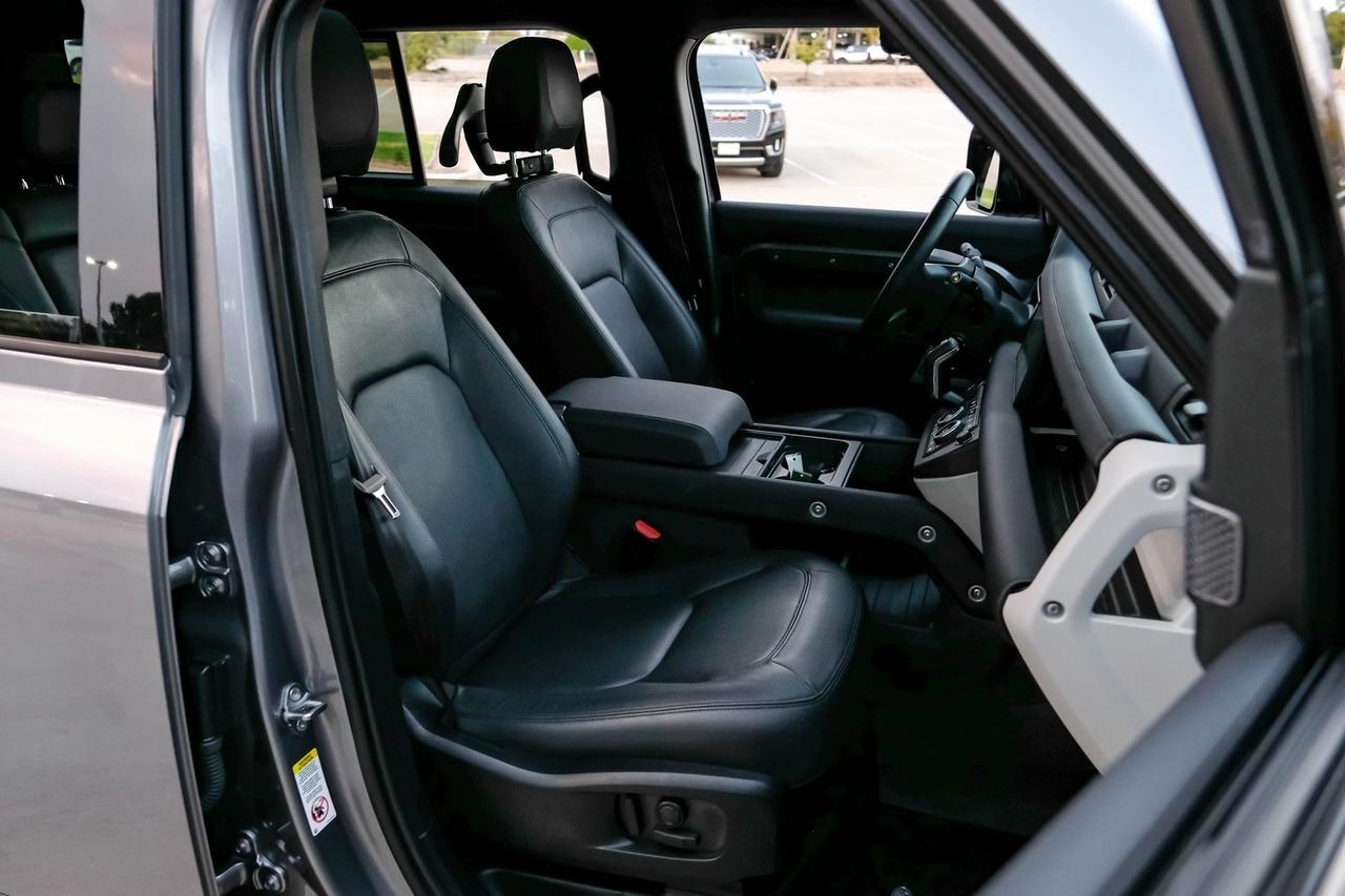 2024 Land Rover Defender 110 S Richardson TX