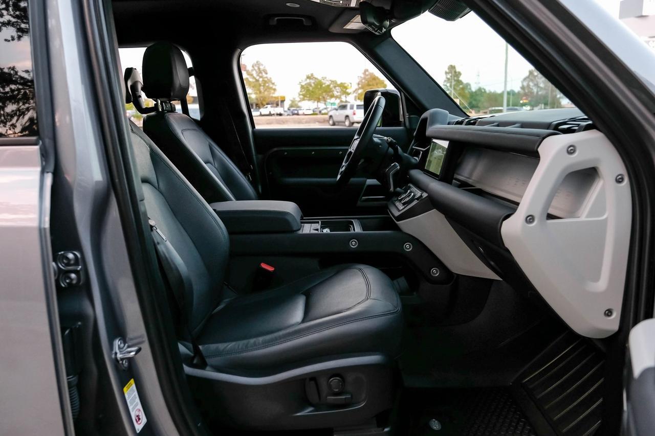2024 Land Rover Defender 110 S Richardson TX
