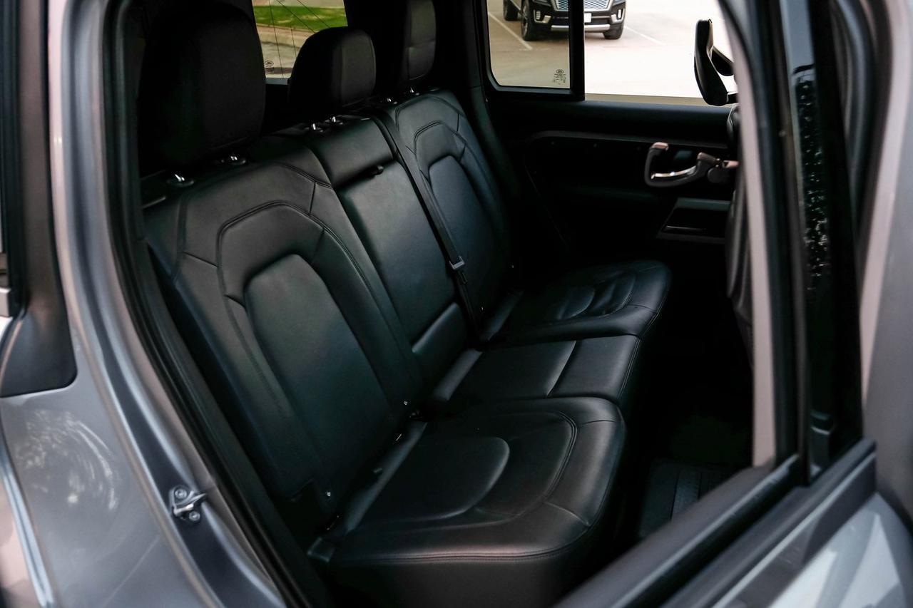2024 Land Rover Defender 110 S Richardson TX