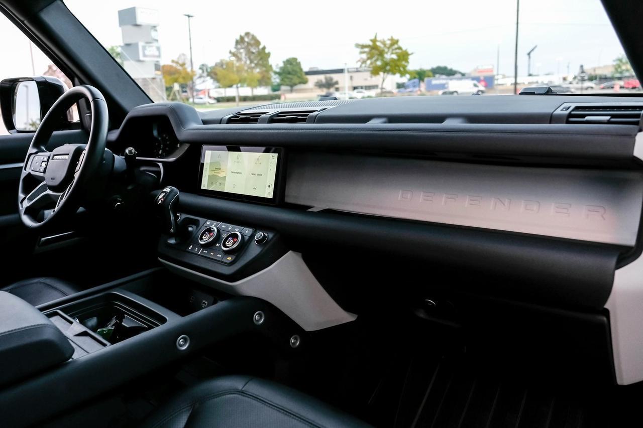 2024 Land Rover Defender 110 S Richardson TX