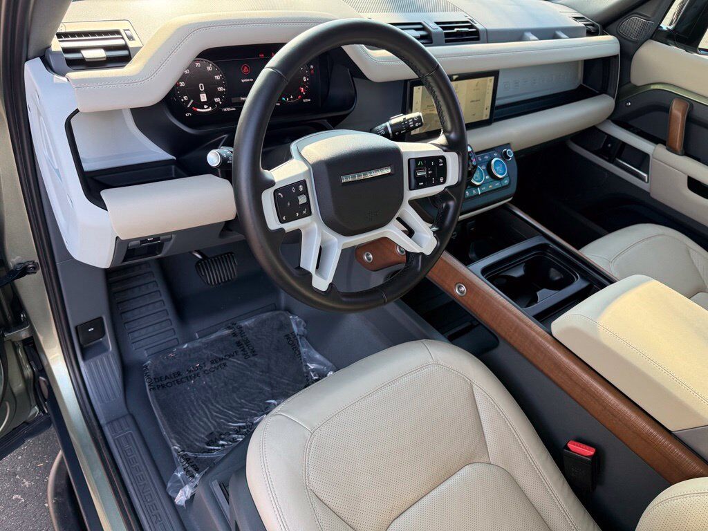 2024 Land Rover Defender 110 S Tucson AZ