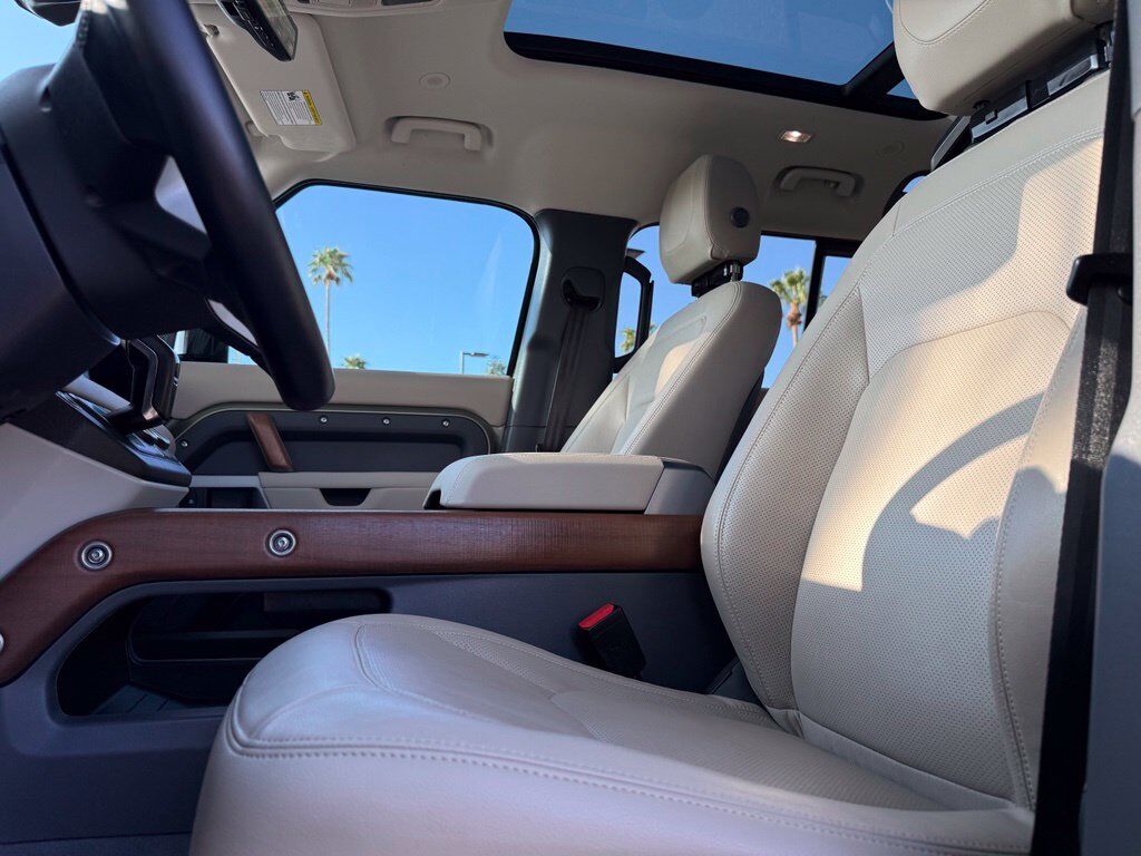 2024 Land Rover Defender 110 S Tucson AZ