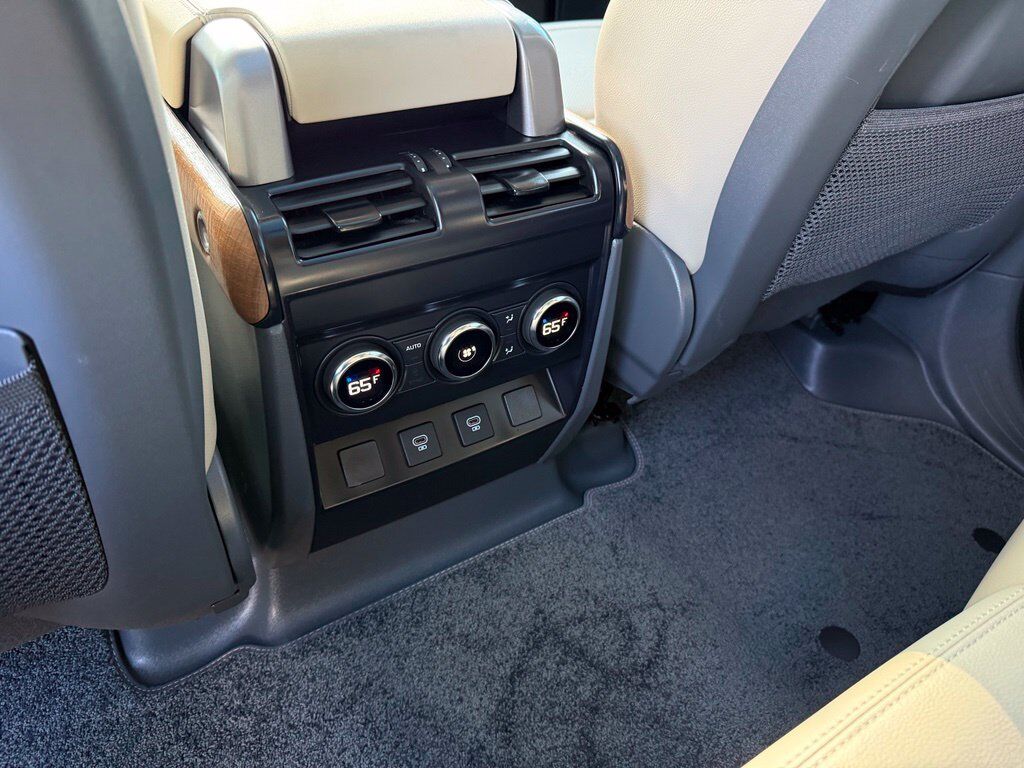 2024 Land Rover Defender 110 S Tucson AZ