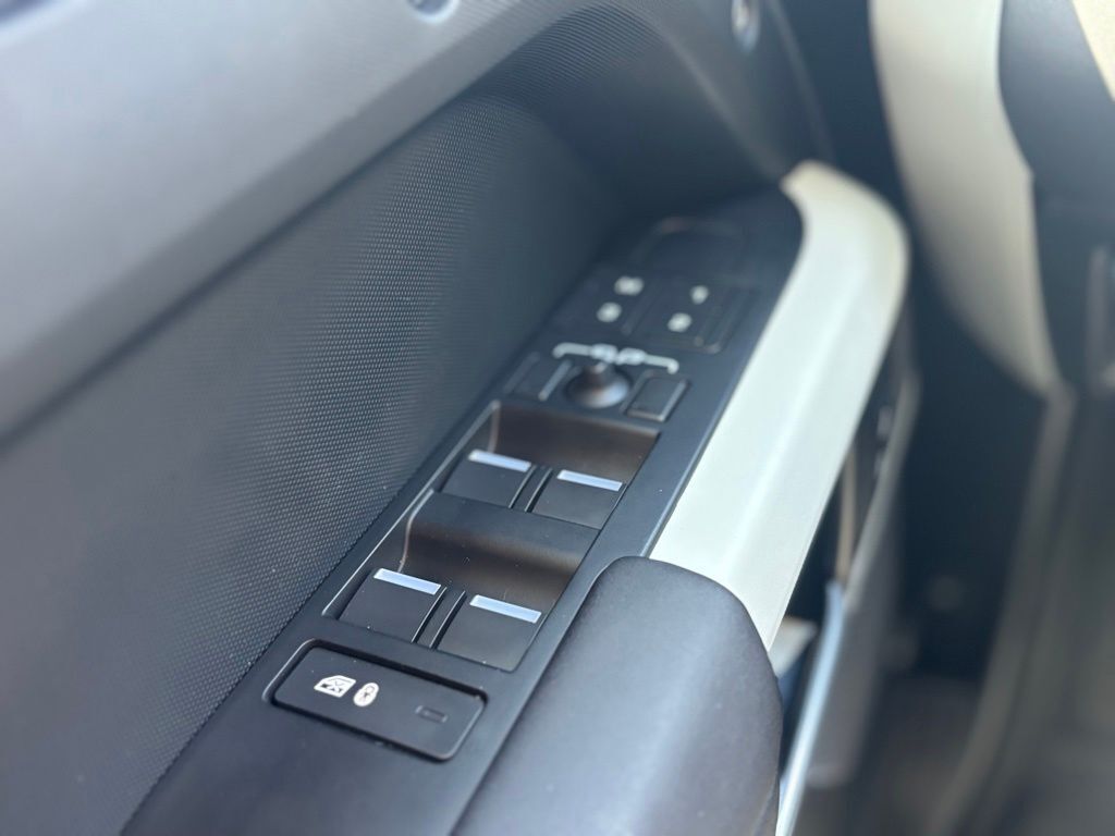 2024 Land Rover Defender 110 S Tucson AZ
