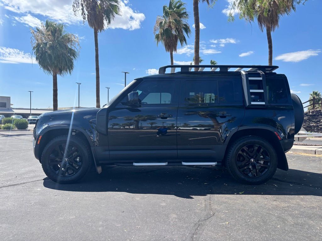 2024 Land Rover Defender 110 S