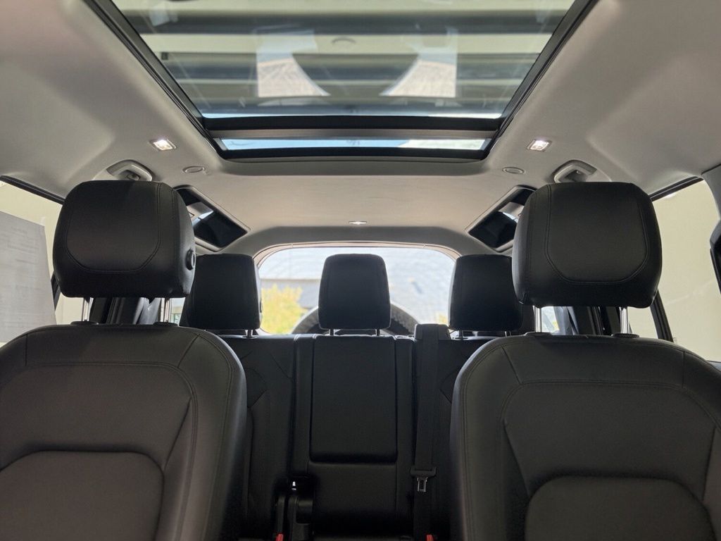 2024 Land Rover Defender 110 S Tucson AZ