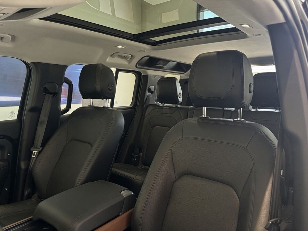 2024 Land Rover Defender 110 S Tucson AZ